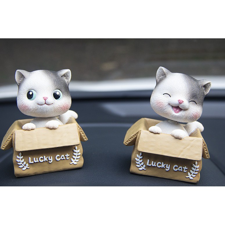 Pajangan Dashboard Mobil Baby Lucky Cat Kucing Kitty Plastik Karet Goyang Kepala Shacking Head