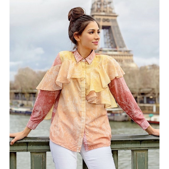 el mar minorca Benang Jarum x mmehuillet ruffle shirt