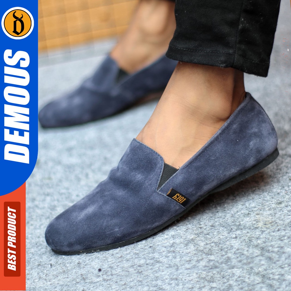 Sepatu Slip On Pria Sepatu Casual Pria Kulit Suede Kerja Kantor Kuliah Kondangan Sepatu Slop Pria Sepatu Hitam Pria DEMOUS CHORD