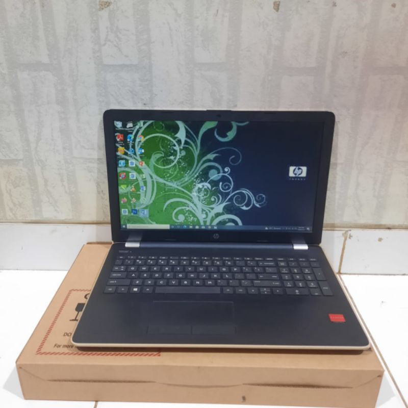 Laptop Hp 15 - bw071AX Amd A12-9720P Ram 8GB Amd Radeon R7 Graphics+Amd Radeon M340 Layar 15inch