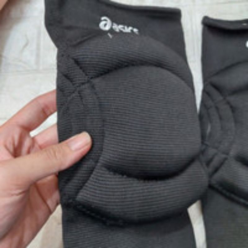 RB Kneepad Asics Isi 2 Kneepad Pelindung Lutut Busa Tebal Olahraga Futsal Basket Volly Hoki