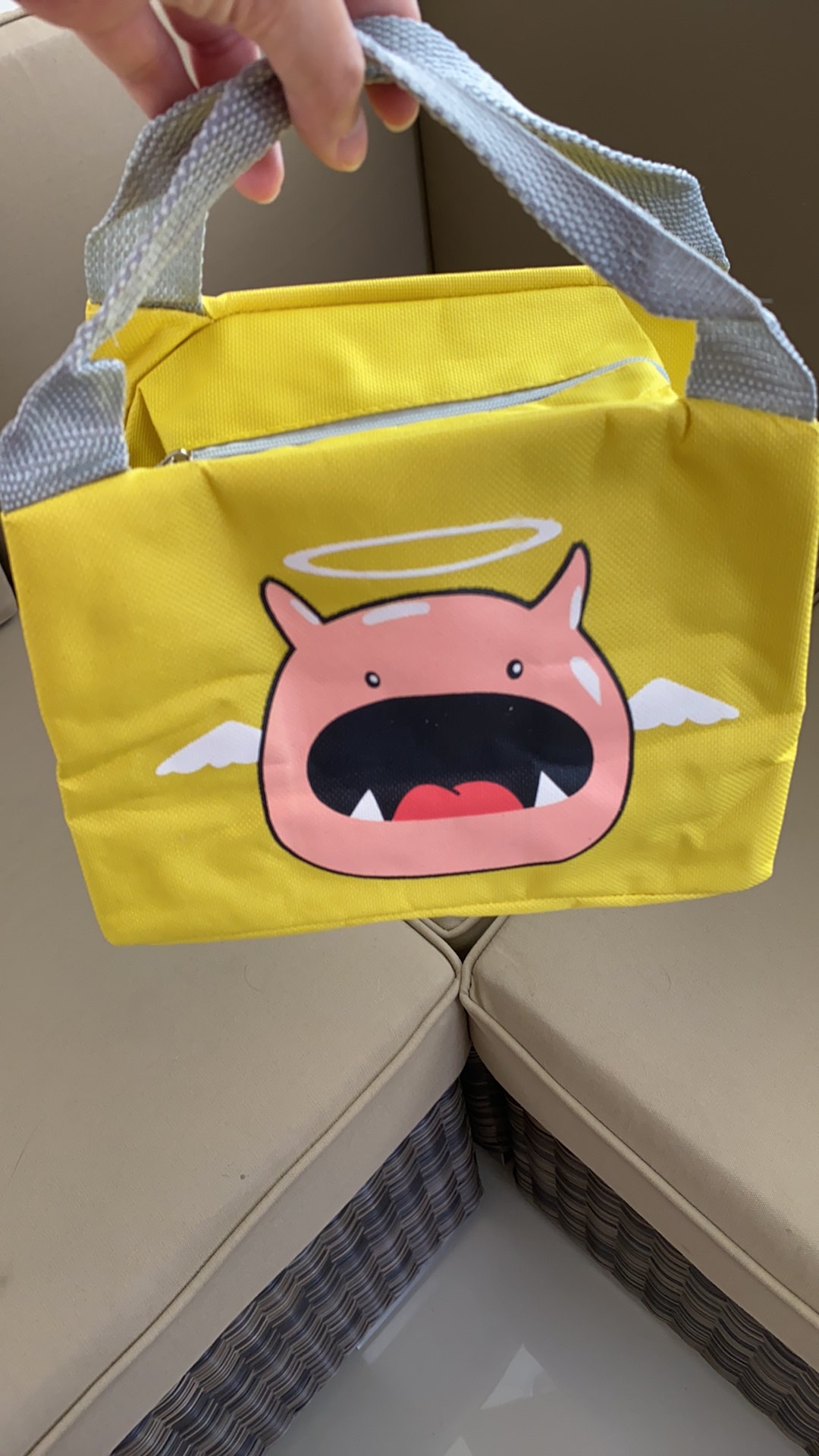 Lunch Bag Karakter Lucu Terbaru / Tas Bekal Baru - Tas Bekal Murah