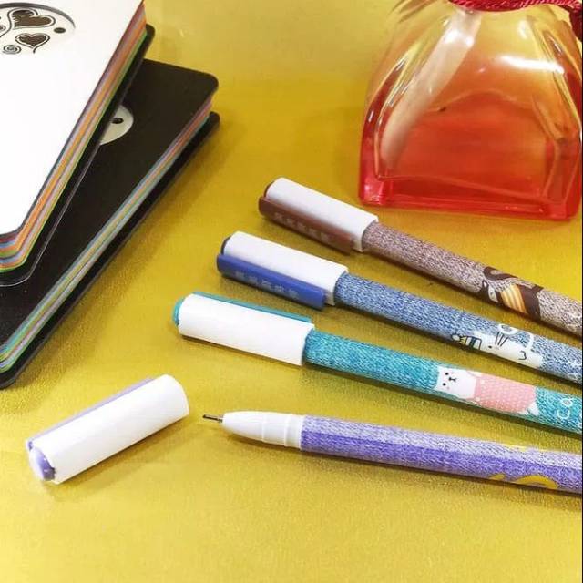 

Pulpen Hapus / Pen Gel Bisa Dihapus CHENMEI - DENIM CAT