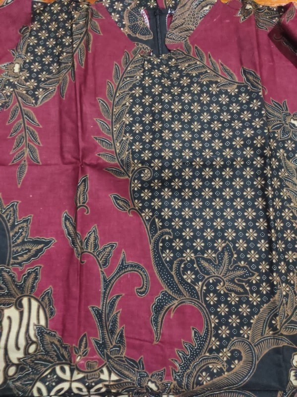 Tunik Batik Modrn Serut Genes Jelita Tunic Navbor Yelbor Whitbor Creambor Tunik Batik Modern Murah