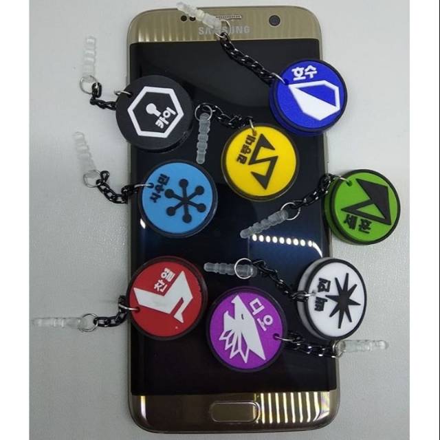 exo strap pluggy gantungan hp exo logo member kpop