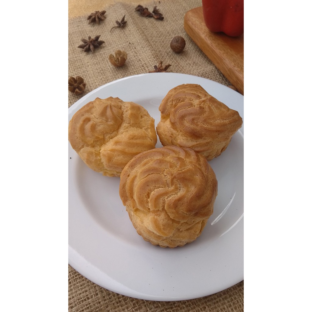 

Choux Creme Vanilla (Kue Sus)