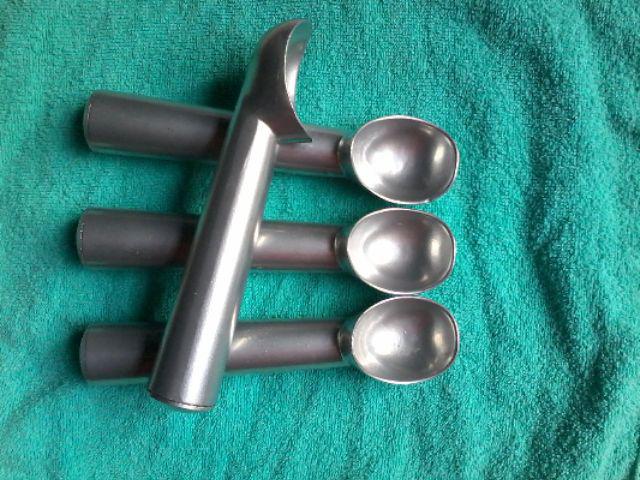 Ice Cream Scoop Anti-freeze Aluminum Alloy Non-stick Dipper Craft Kitchen Tool