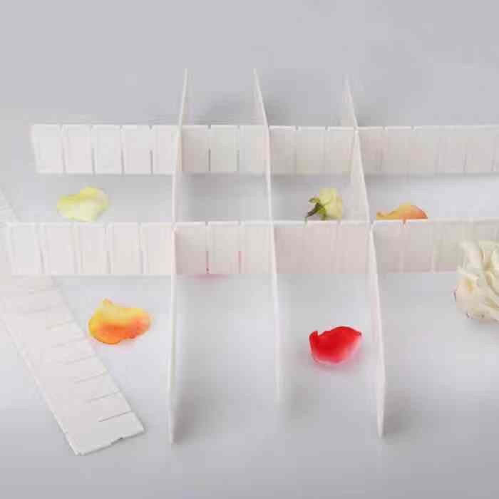 Partisi Plastik Pembatas Laci / Area Partition *90