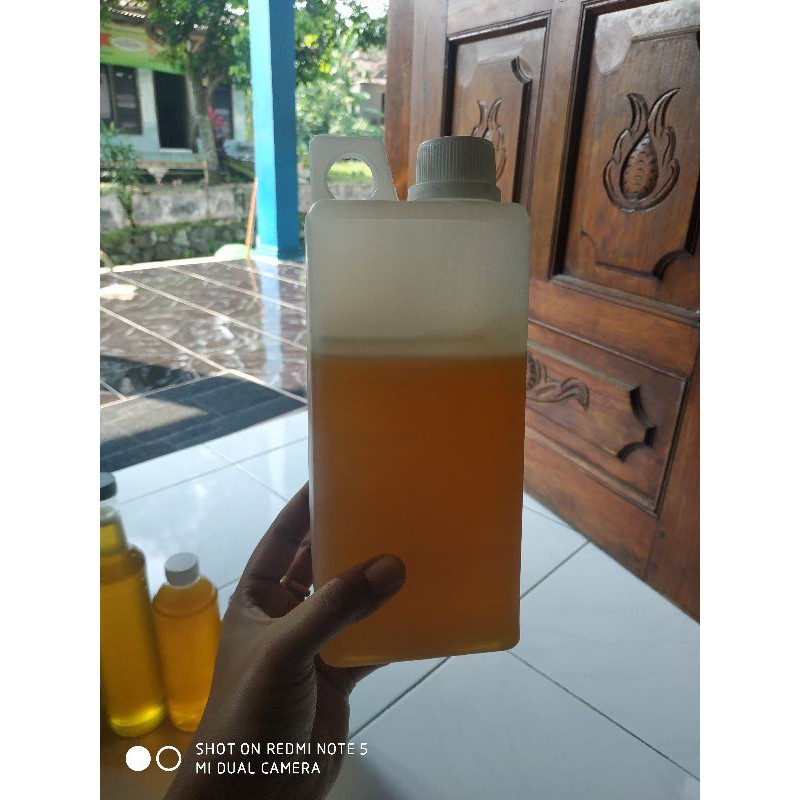 

Madu multiflora super 1000gr(1kg)