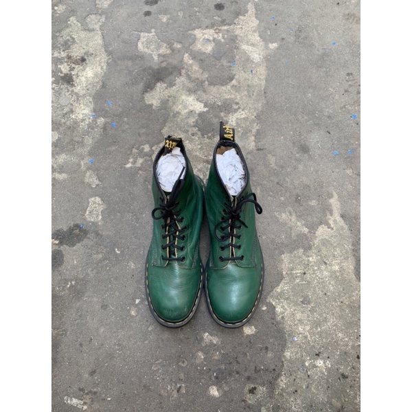 dr martens 1460 green