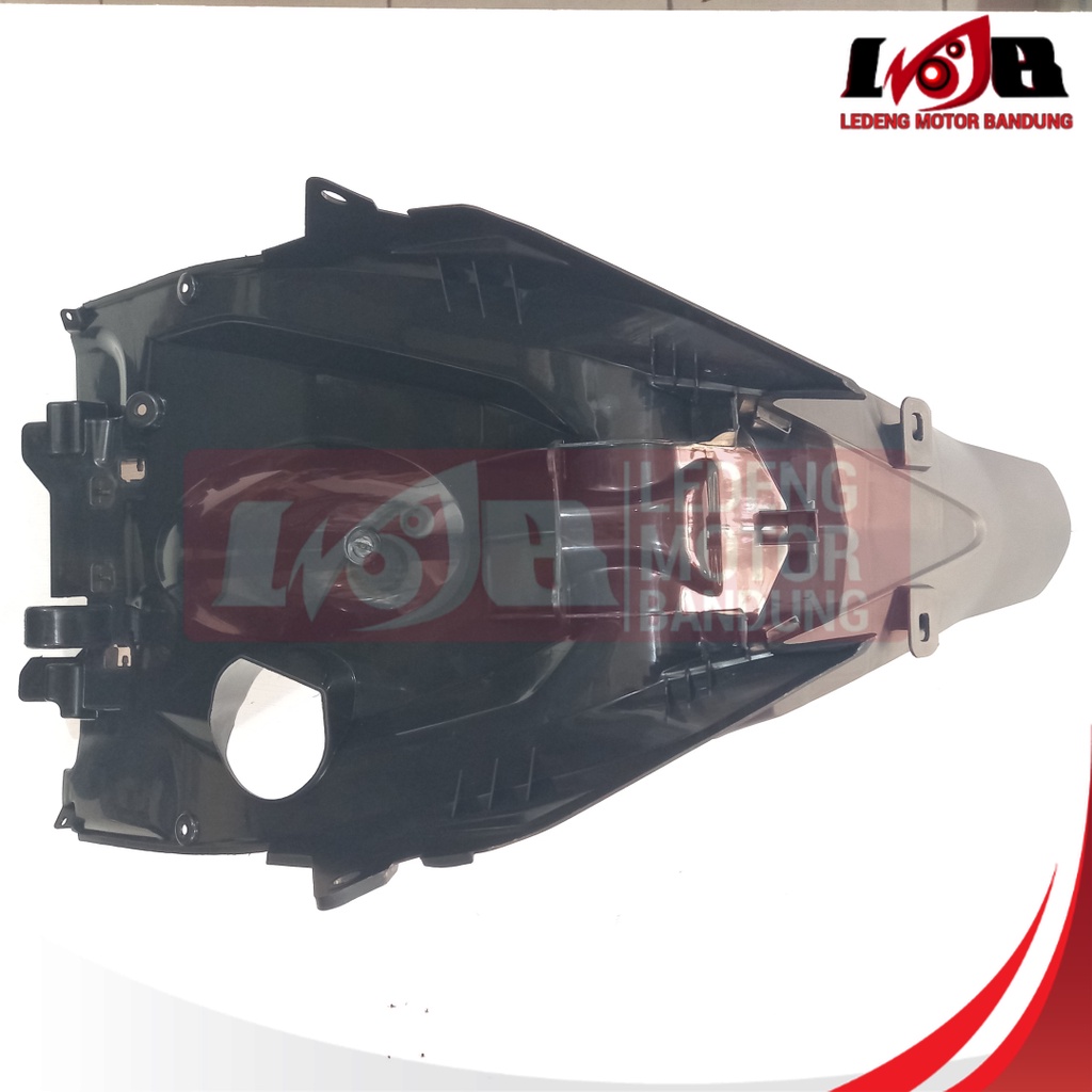 Win Spakbor Belakang Vario 125 Hitam Rear Fender Plastik Sepakbor Motor Honda