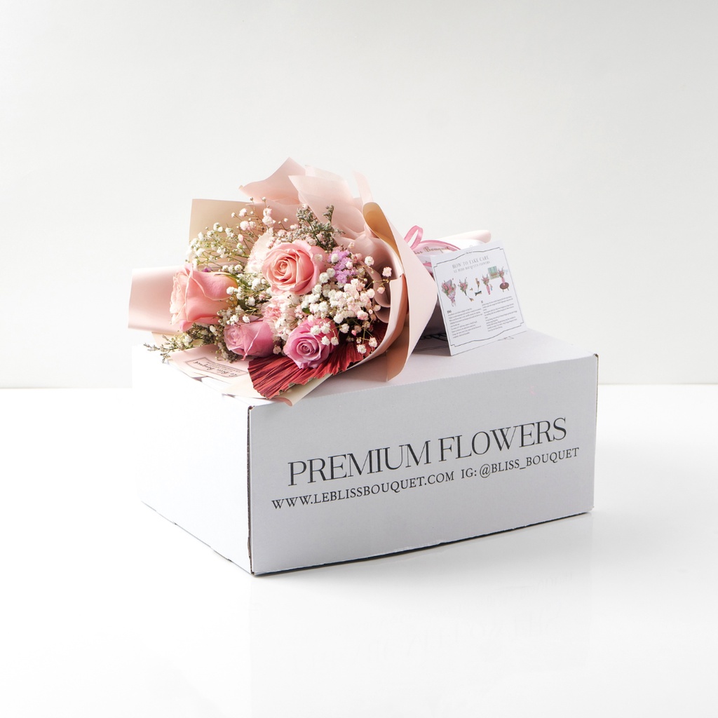 Le Bliss Bouquet Signature Nationwide Bouquet | Pink Hermosa | Fresh Flower | Bunga Asli