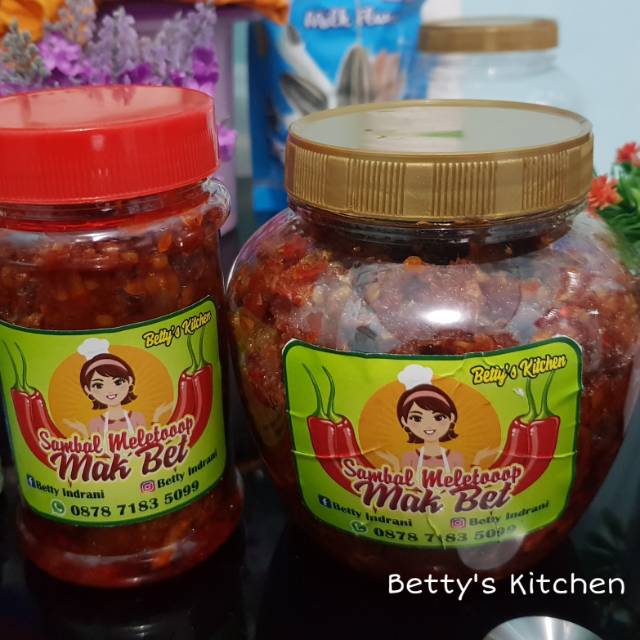 

Sambal teri / sambal teri meletop / sambal mak bet /200 gr