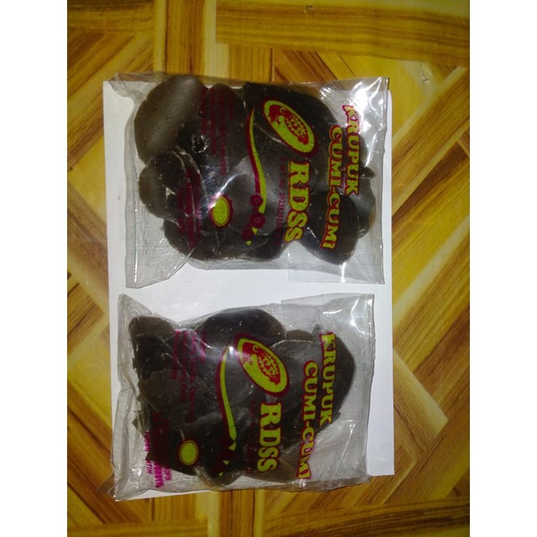 

krupuk cumi-cumi
