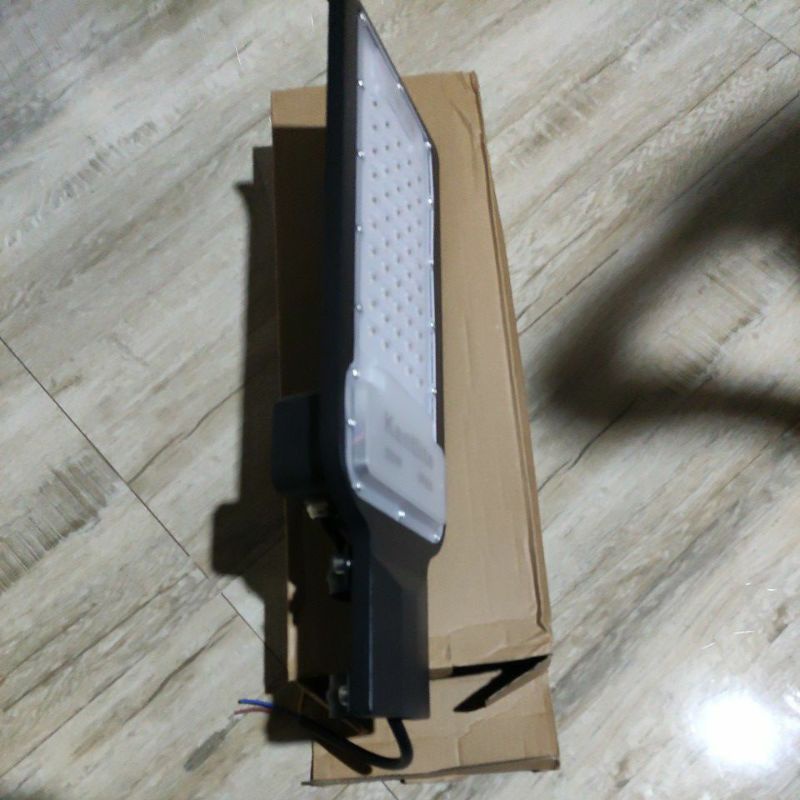 lampu led sorot pju 50 watt