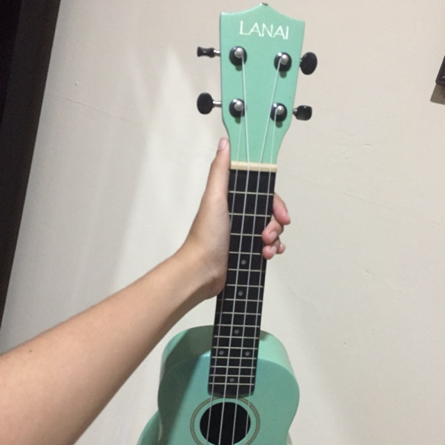 Preloved ukulele