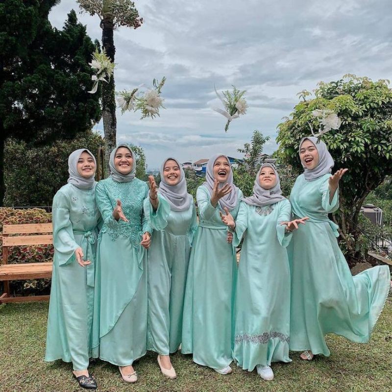 Paket Bridesmaid Seragam Keluarga Satin Polos PART 1