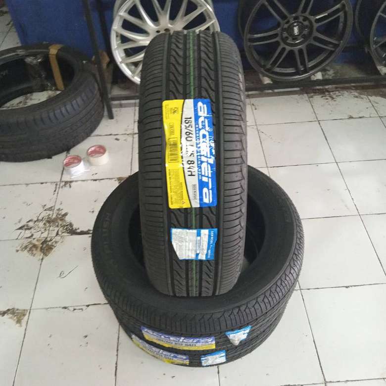 BAN MOBIL 185 60 R15 ACCELERA Ban Tubles Yaris Bakpao