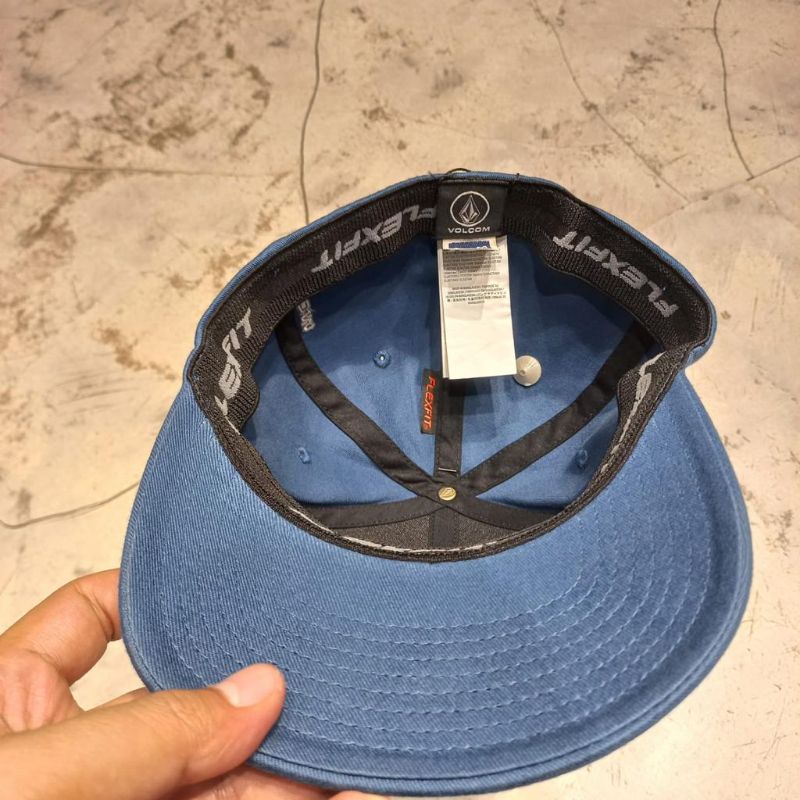 Topi Volcom Flexfit Full Stone Smoke Blue