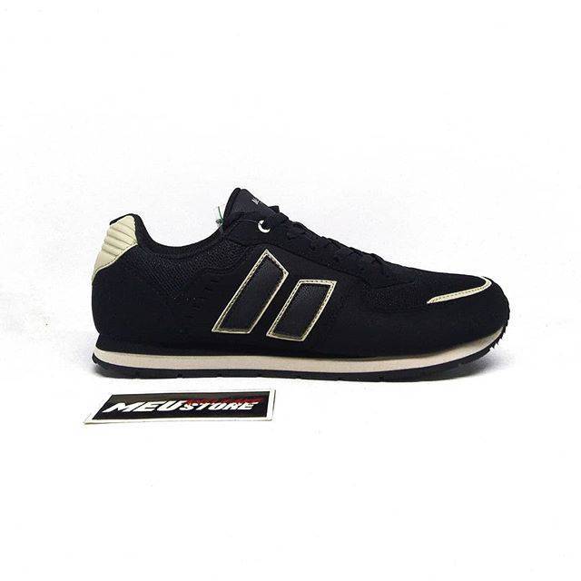 Macbeth Fischer Black Cement