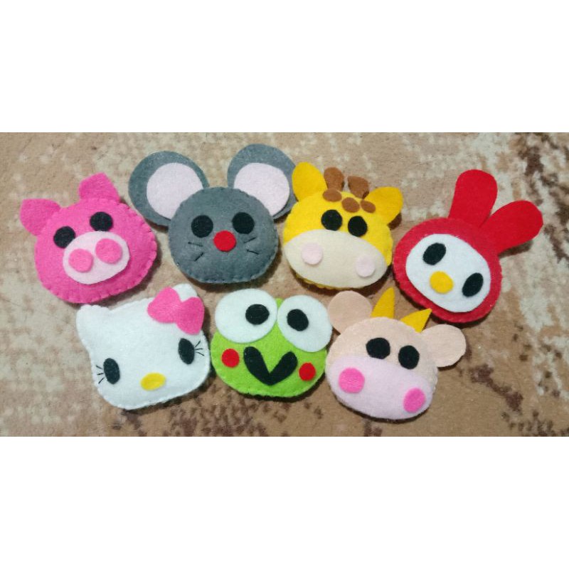 Aplikasi boneka flanel karakter/hewan (5cm)