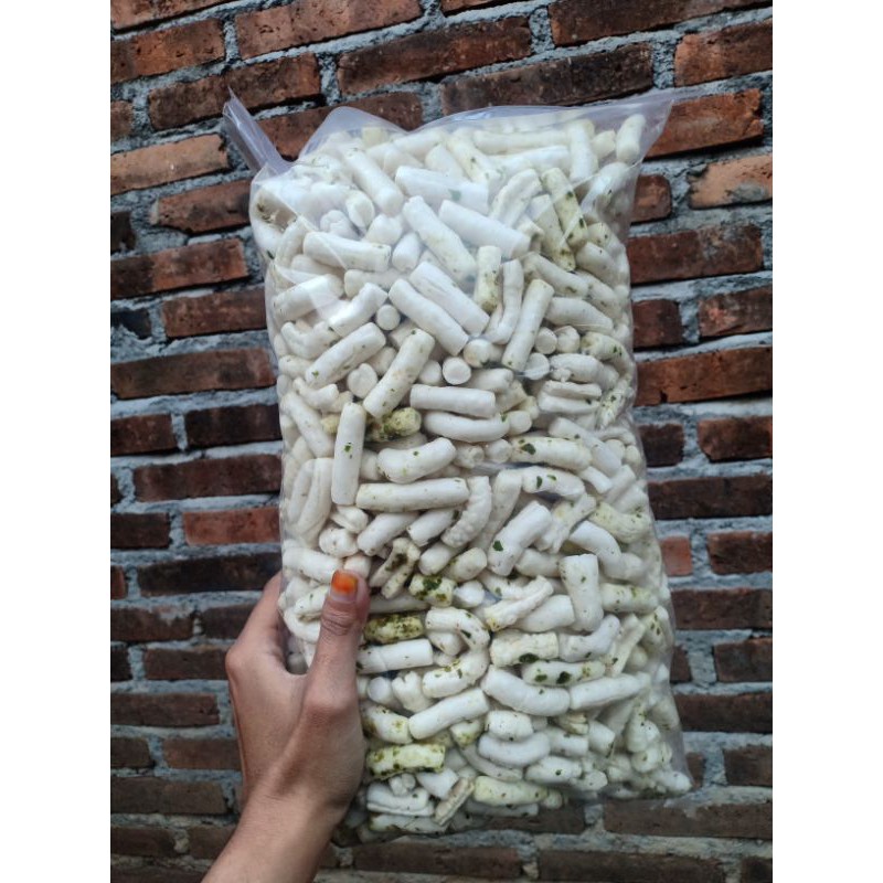 

KERUPUK LOMBOK IJO / KERUPUK TENGIRI PEDES LOMBOK IJO