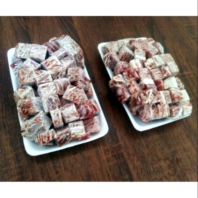 

DAGING WAGYU - SAIKORO PREMIUM CUBE - 500GRAM