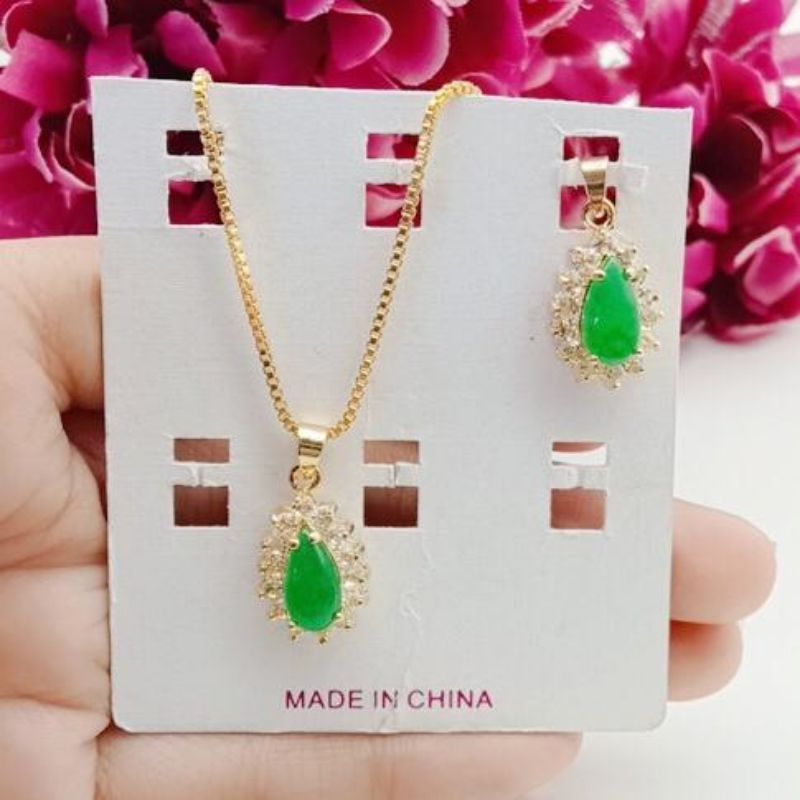 kalung liontin lapis emas permata giok asli terawet gays ready
