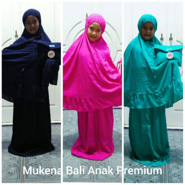 Mukena anak SD rayon polos