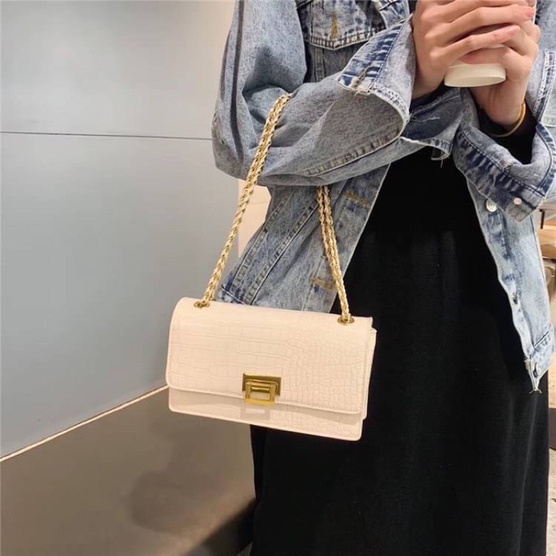 CK TAS SELEMPANG WANITA TERBARU Ck Front Flap Croco Ori