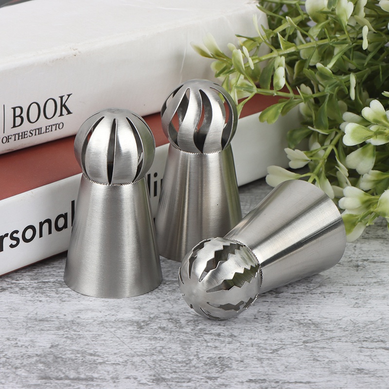 3pcs / Set Nozzles Bentuk Bunga Bahan 304 Stainless Steel Untuk Pastry