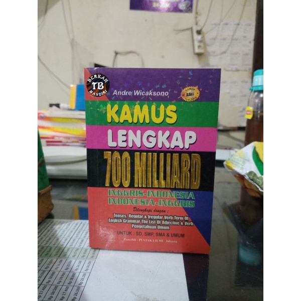 Buku Kamus Bahasa Inggris Lengkap 700 Miliard Kecil Warna (14×11cm)