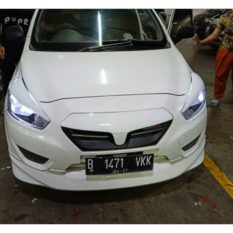 Grill datsun dan alis + cat