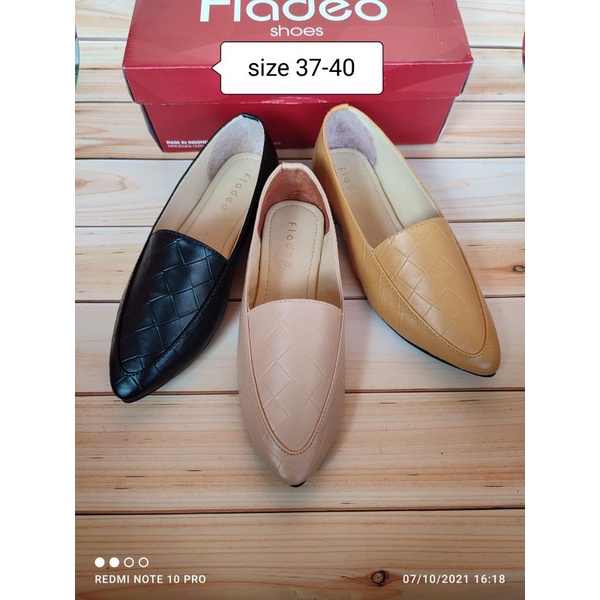 FLATSHOES KOTAK LANCIP