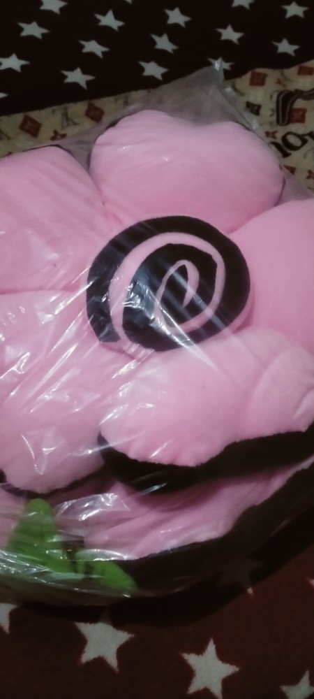 Bantal Bunga Kembang Mawar