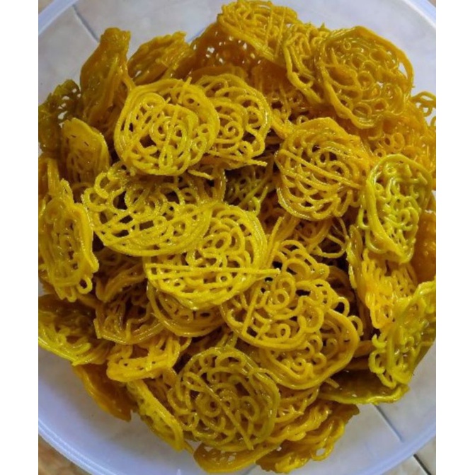 

1kg KERUPUK MIE KUNING MENTAH KHAS JAWA