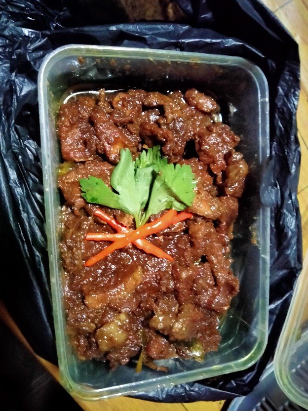 Sprei Katun Star Motif Moo Moo Hitam