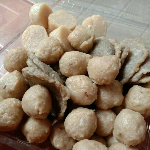 

Pempek campur