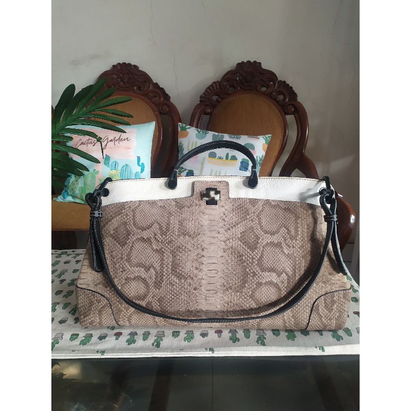 Tas Wanita Branded Preloved FURLA ori