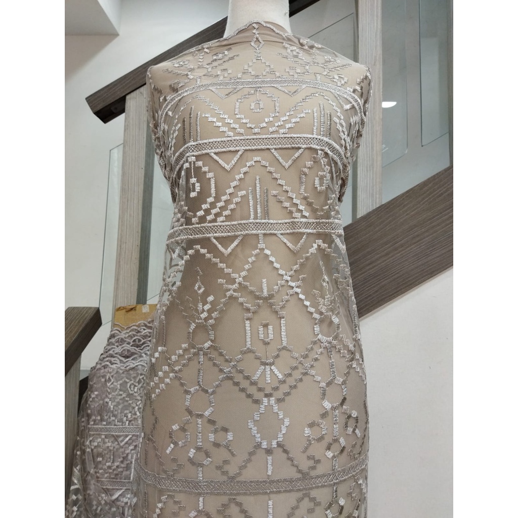 Tulle Embroidery D#tgm3