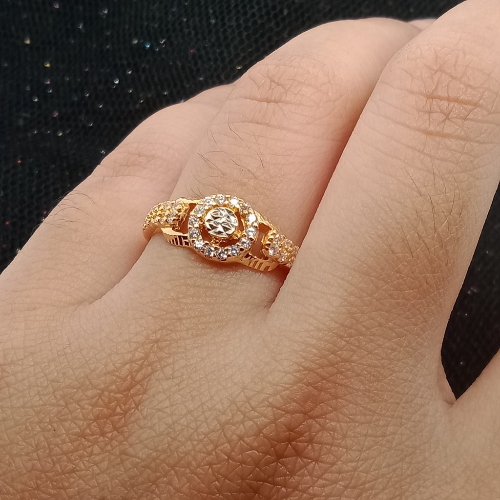 Cincin Emas 17K - 2.2 gr Kadar 750 - 1010