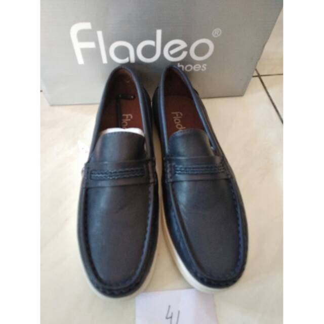 Sepatu pria  fladeo,navy size 41, ori