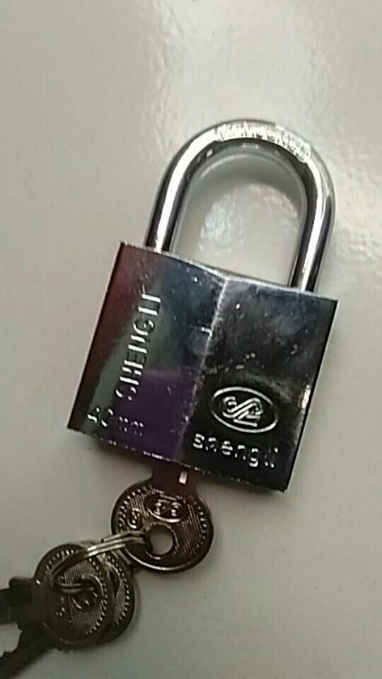 Gembok Pagar Anti Maling Pintu Rumah 40mm Shengli Fili