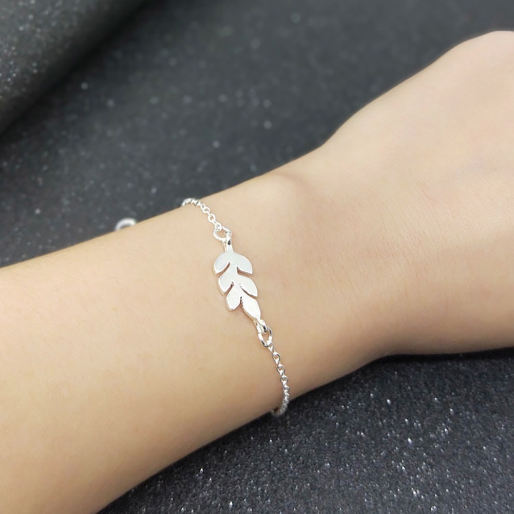 Hu Hu Hu Hu Hu Alat Bantu Pasang Kacamata♡ Gelang Tangan Rantai Aksen Daun Bahan Alloy Dengan Kait Lobster Untuk Wanita