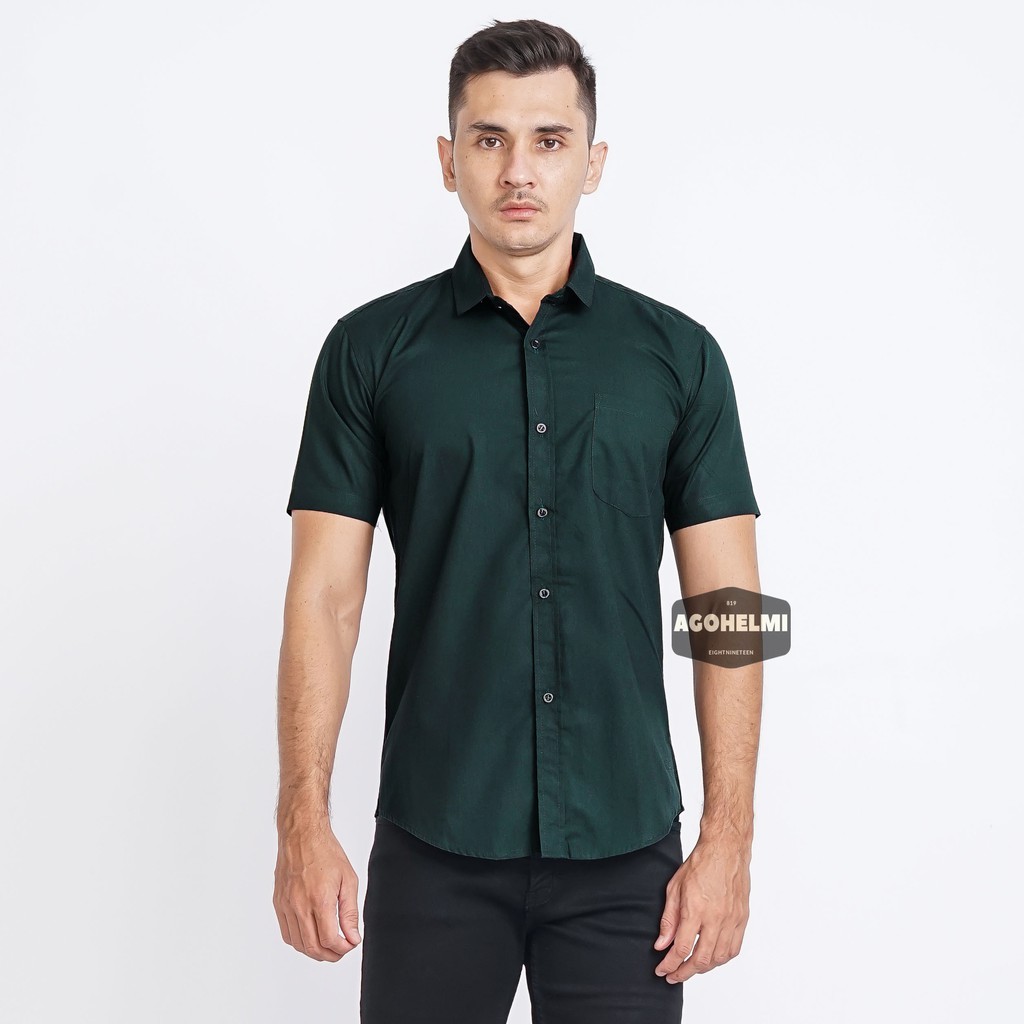 Kemeja Pria Lengan Pendek Kemeja Polos Warna Hijau Botol Hijau Tua Dark Green Slimfit Casual Keren