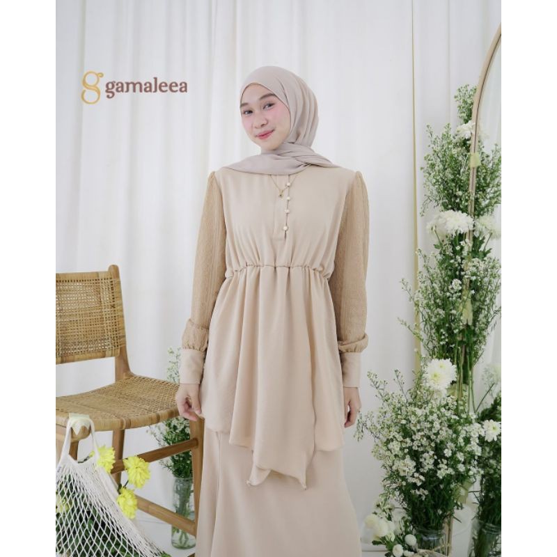 SOPHIA SET BY GAMALEEA