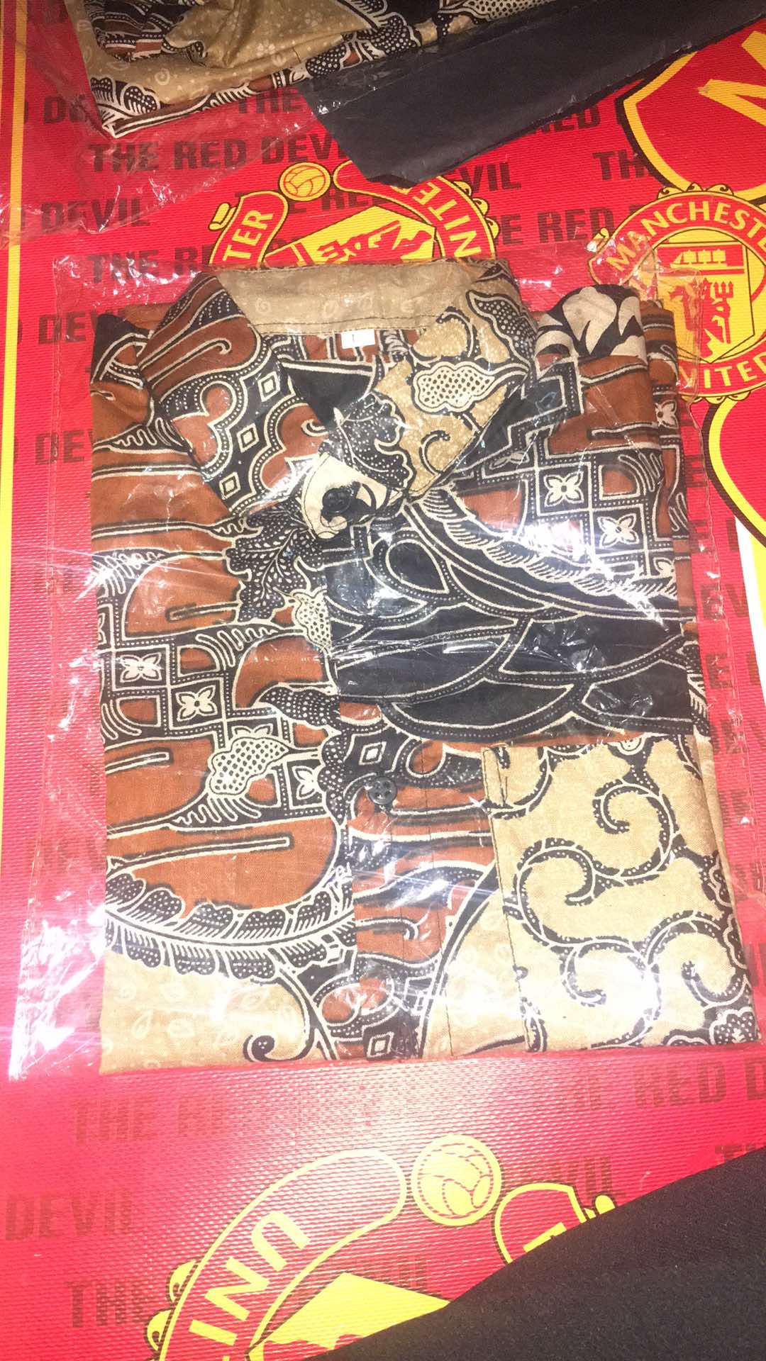 Kemeja Batik Anak Cowok Usia 3-12 Tahun Lengan Pendek