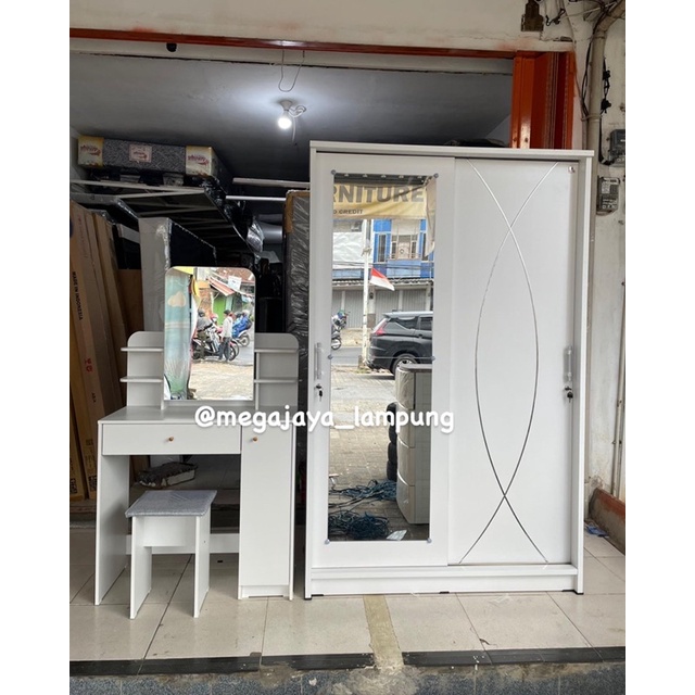paket lemari sliding dan meja rias