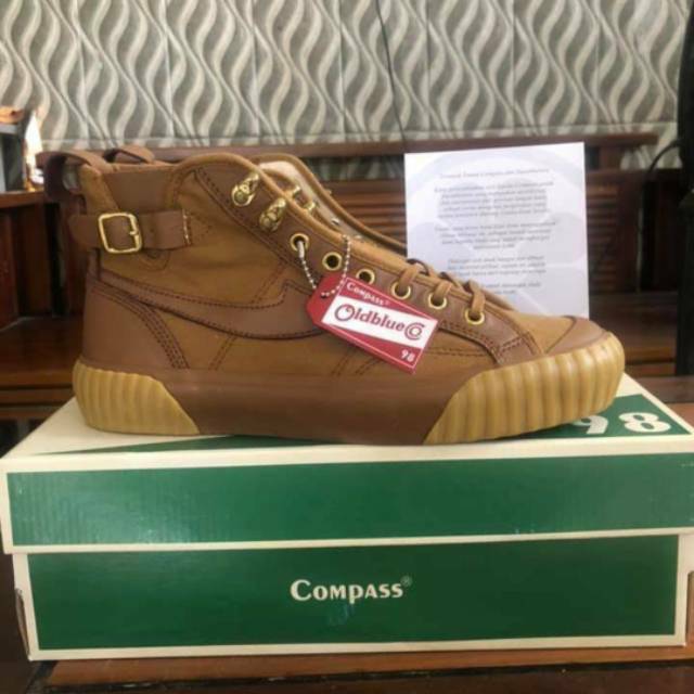 Sepatu Compass by Oldblue Co.