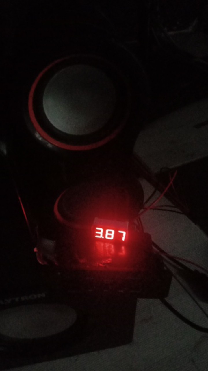 Voltmeter Digital Dc4.5v-30v Dengan Layar Led Warna Merah Ukuran 0.36 Inci
